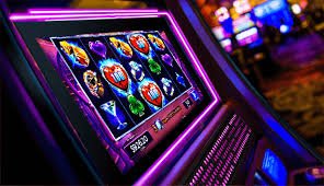 Studio kasino langsung HD dengan dealer profesional di bangjago slot